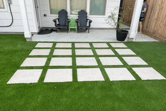 Artificial Turf & Putting Greens