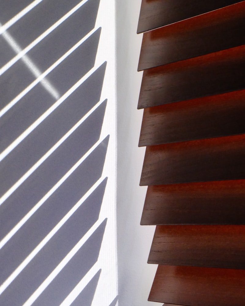 Wood & Faux Wood Blinds