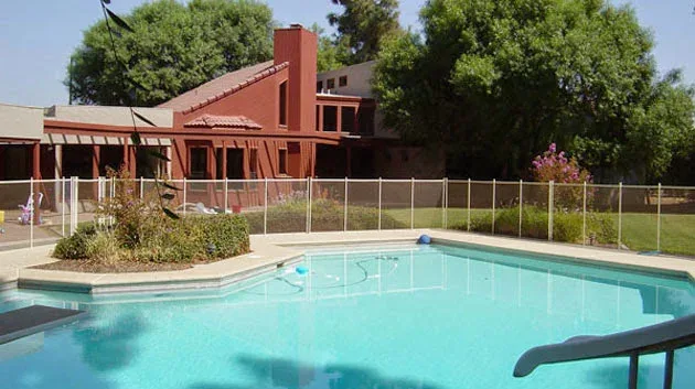 Guardian Pool Fence Systems project photo
