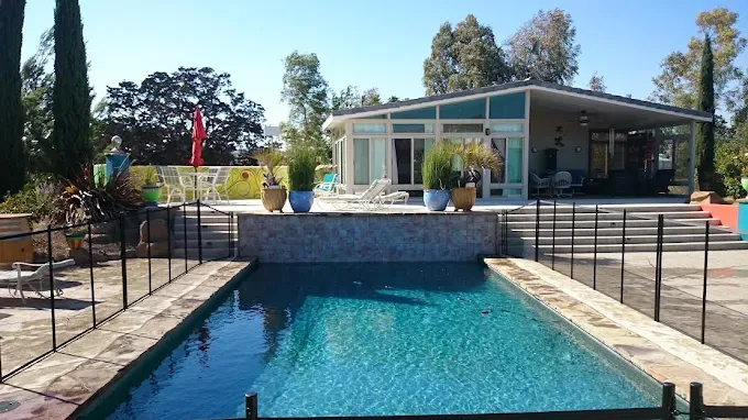 Guardian Pool Fence Systems project photo